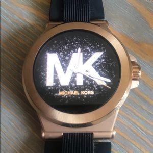 Michael Kors Dylan Smartwatch